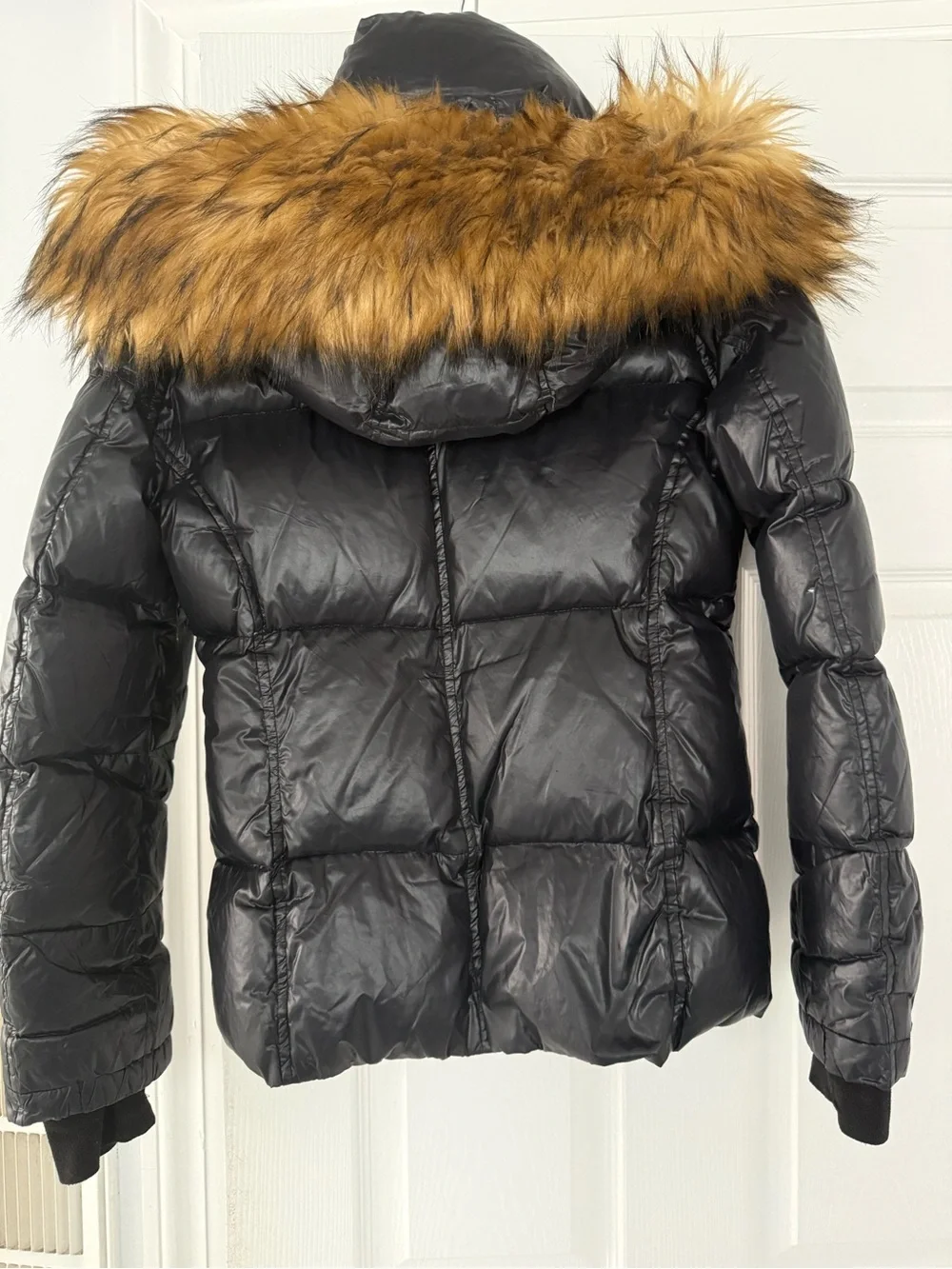 S13 Women’s Black Puffer Jacket coat with Faux Fur Trim hood size M